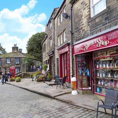 No 47, Haworth Villa Exterior photo